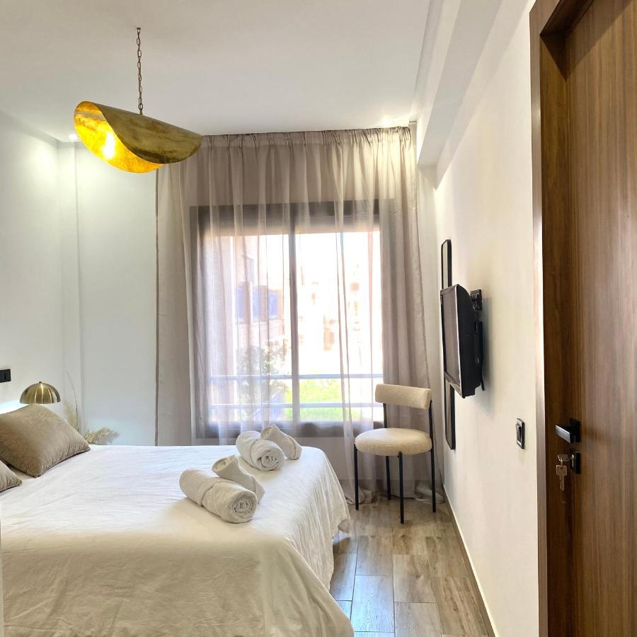 Rooftop Pool, Bright & Cozy Apartment In City Center Марракеш Экстерьер фото